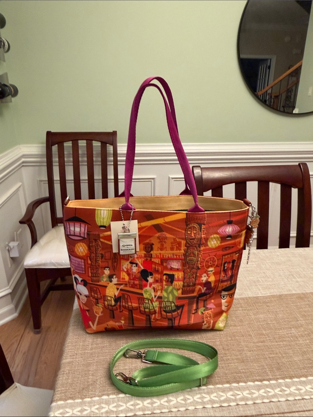 Harveys Seatbelt Shag Medium Streamline tote